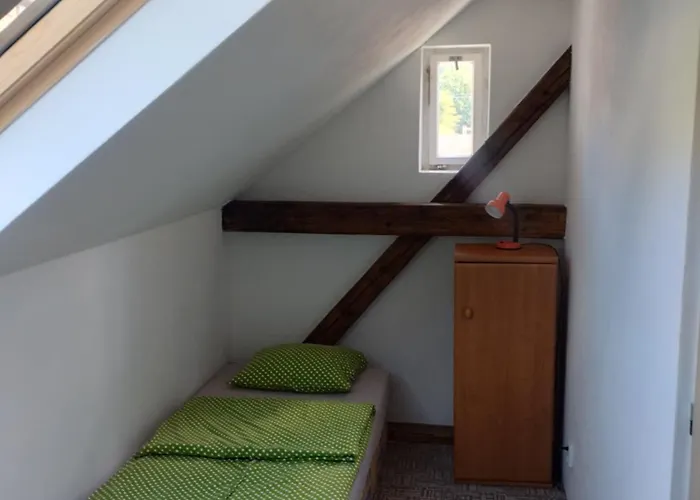 Lägenhet Pod Jezem Loket